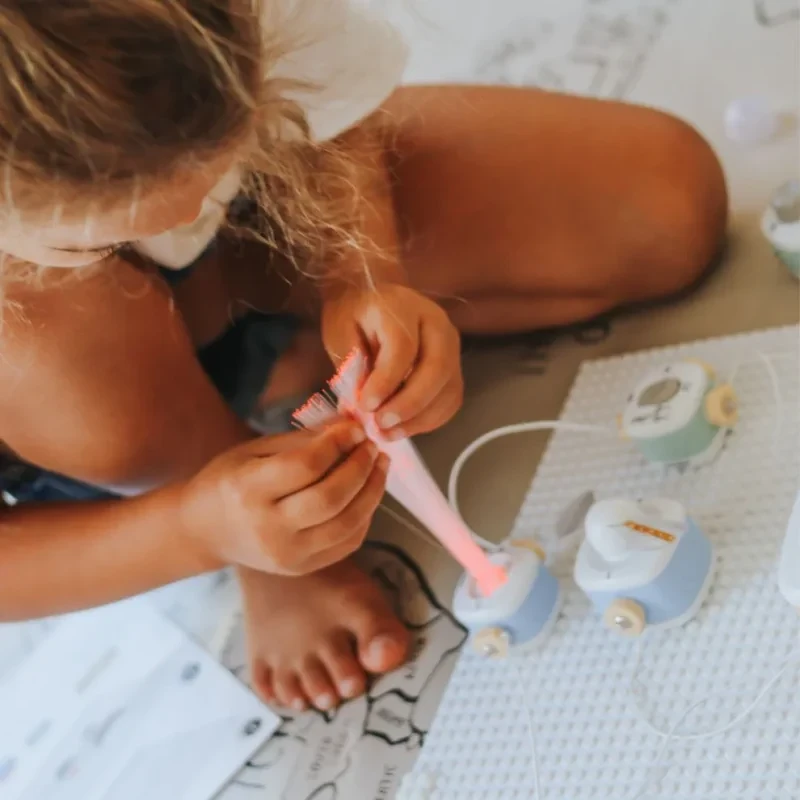 KIDYELEC EXPERT – nauka obwodów elektrycznych dla dzieci