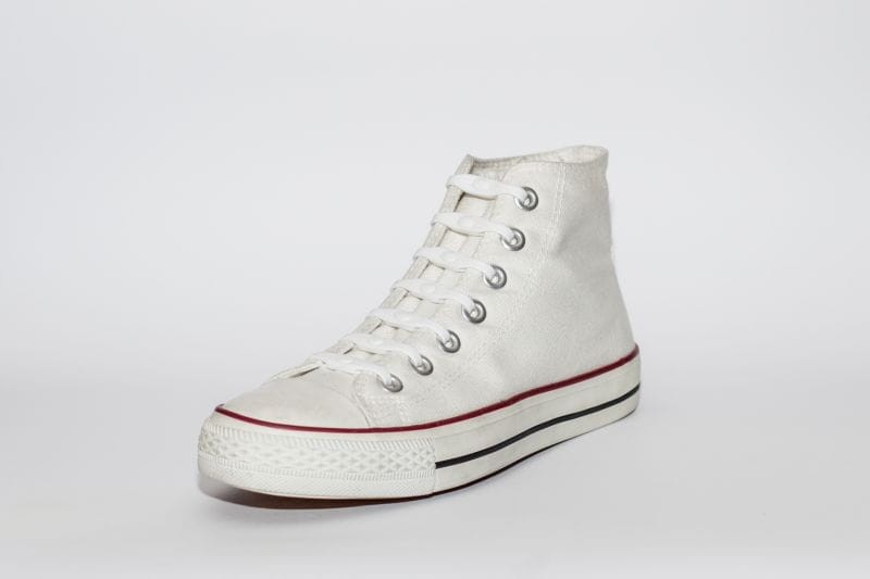SH0392_SHOEPS_SHOE_WHITE-polkabubu.jpg