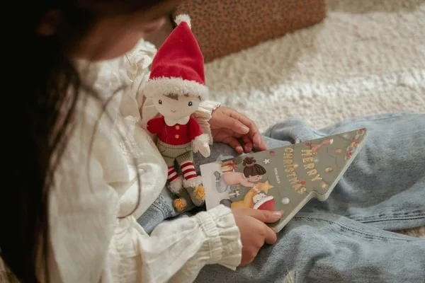 Little-Dutch-Swiateczna-ksiazka-maly-Jim-X-MAS-polkabubu-13.webp