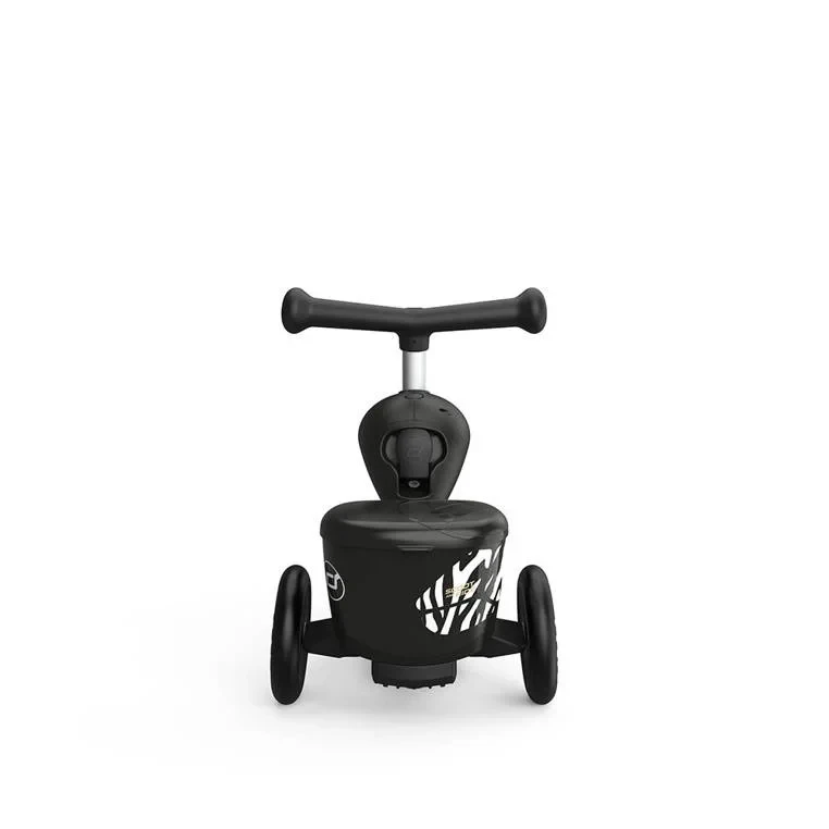 SCOOTANDRIDE-Highwaykick-1-Lifestyle-2w1-Jezdzik-i-hulajnoga-z-zamykanym-schowkiem-1-5-lat-Zebra-polkabubu-20.webp