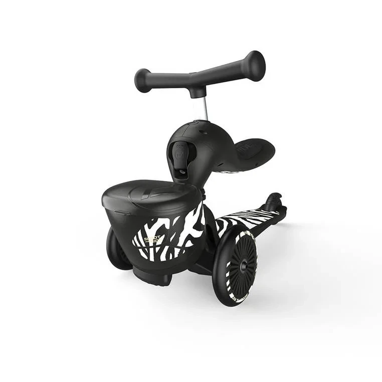 SCOOTANDRIDE-Highwaykick-1-Lifestyle-2w1-Jezdzik-i-hulajnoga-z-zamykanym-schowkiem-1-5-lat-Zebra-polkabubu-25.webp