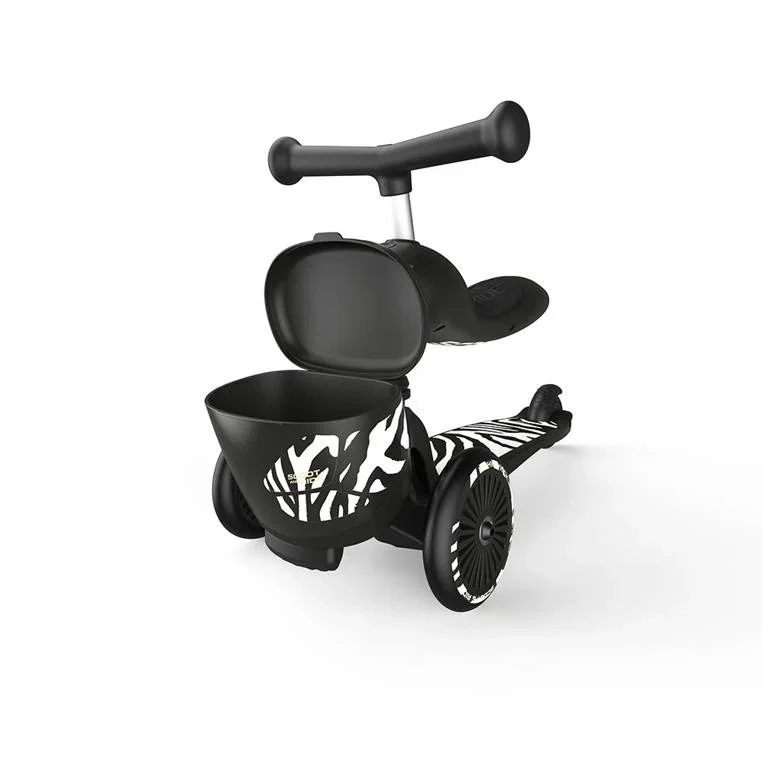 SCOOTANDRIDE-Highwaykick-1-Lifestyle-2w1-Jezdzik-i-hulajnoga-z-zamykanym-schowkiem-1-5-lat-Zebra-polkabubu-26.webp