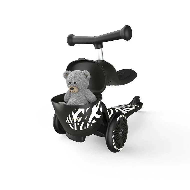 SCOOTANDRIDE-Highwaykick-1-Lifestyle-2w1-Jezdzik-i-hulajnoga-z-zamykanym-schowkiem-1-5-lat-Zebra-polkabubu-27.webp