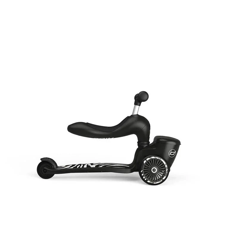 SCOOTANDRIDE-Highwaykick-1-Lifestyle-2w1-Jezdzik-i-hulajnoga-z-zamykanym-schowkiem-1-5-lat-Zebra-polkabubu-29.webp