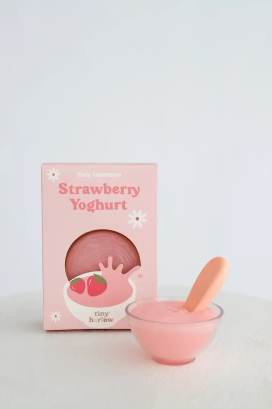 Magiczna miseczka do karmienia lalek – Jogurt truskawkowy