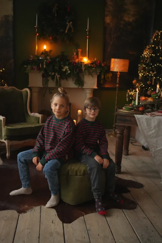Bluza OVER Christmas TUSS – zielona bluza w czerwone paski