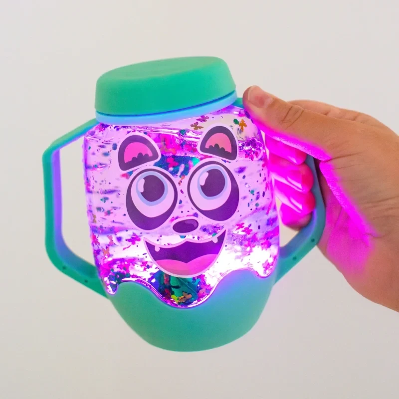 Glo-Pals-ZOO-Zestaw-sensoryczny-DIY-swiecacy-sloik-z-brokatami-i-figurkami-Fun-Fillers-naklejki-gratis-polkabubu-8.webp