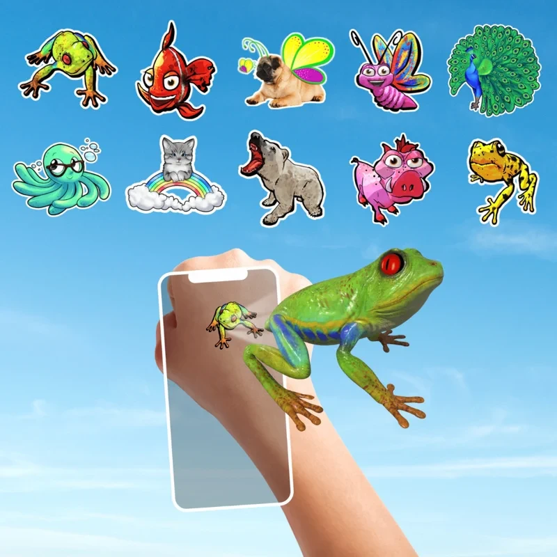 Dziecko skanuje tatuaż Holo Heroes aplikacją