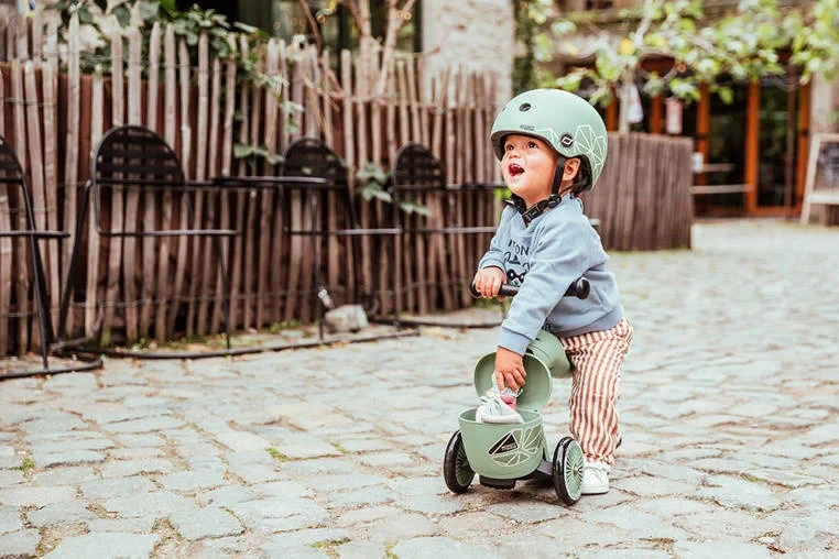 SCOOTANDRIDE-Highwaykick-1-Lifestyle-2w1-Jezdzik-i-hulajnoga-z-zamykanym-schowkiem-1-5-lat-Green-Lines-polkabubu-36.webp