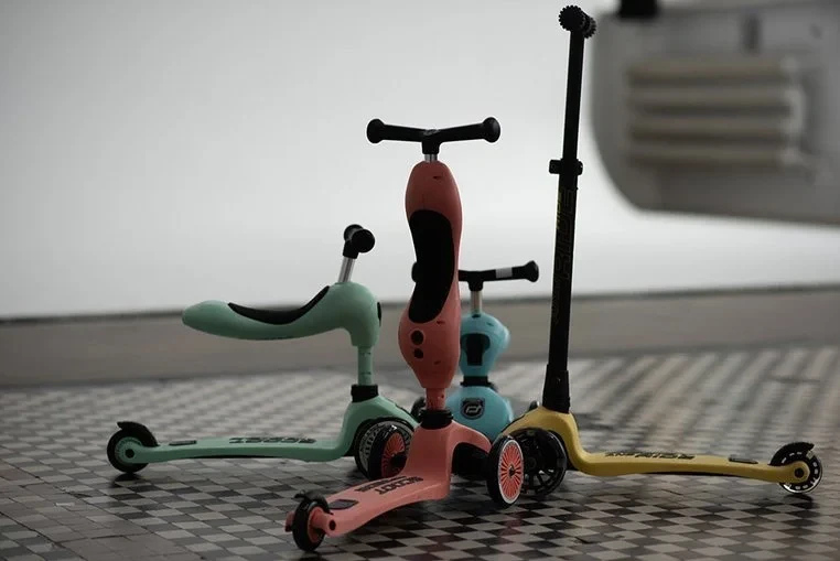 SCOOTANDRIDE-Highwaykick-1-2w1-Jezdzik-i-hulajnoga-1-5-lat-Peach-polkabubu-25.webp