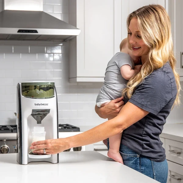 Baby Brezza Formula Pro Advanced – łatwe czyszczenie i wyjmowany zbiornik na wodę