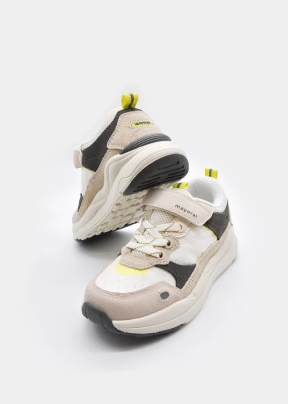 Sneakersy chunky chłopięce Mayoral – przód i detal