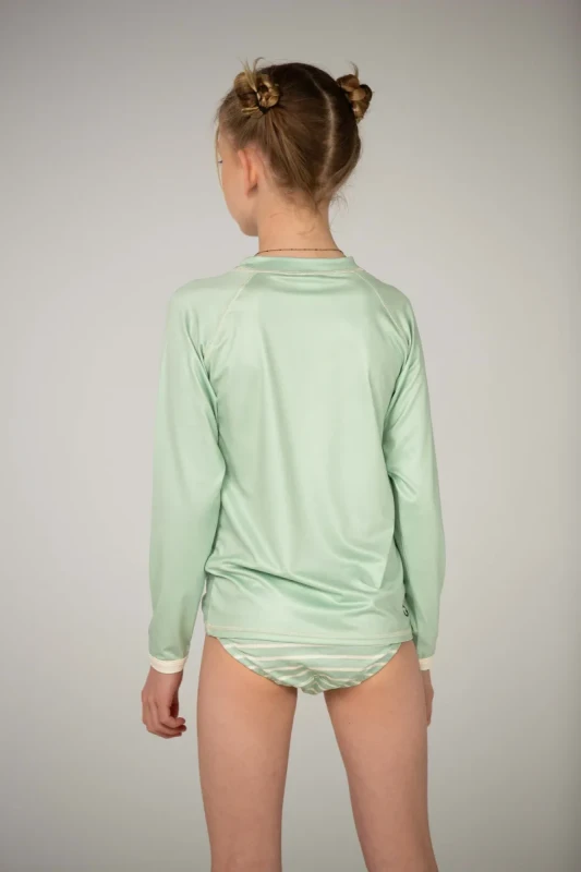 longsleeve uv ducksday light green polkabubu 5.webp