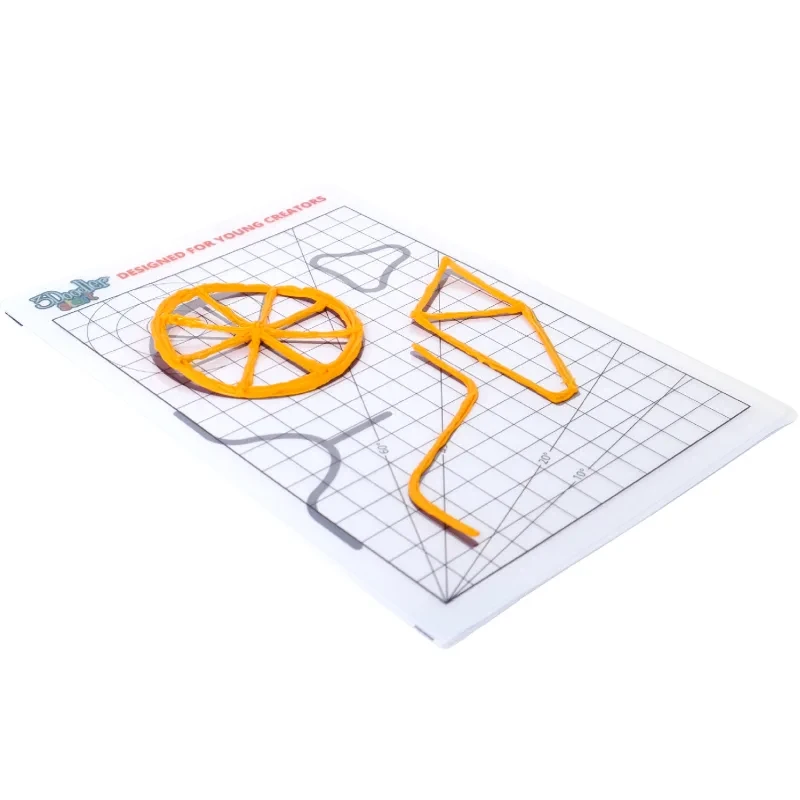 Długopis 3Doodler Start Plus używany na podkładce Start Pad
