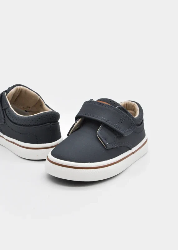 Sneakersy niemowlęce Mayoral granatowe – przód