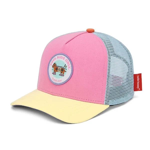 czapka z daszkiem dla dzieci Hello Hossy Stereo Dog styl trucker przód