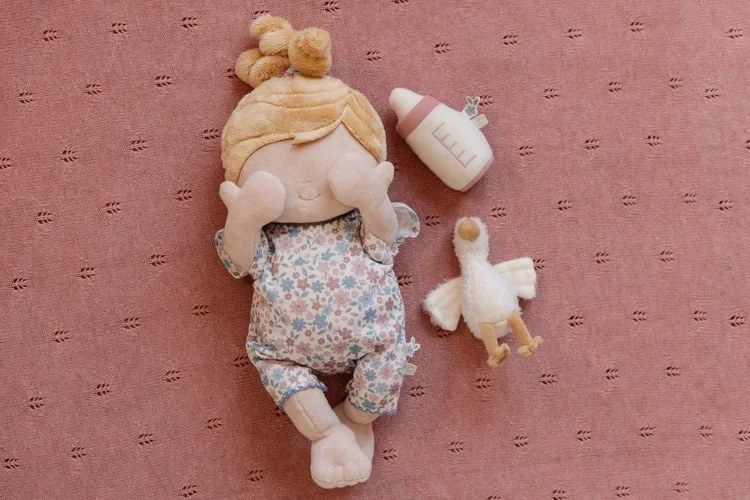 Little-Dutch-Lalka-Julia-40-cm-GRS-polkabubu-10.webp