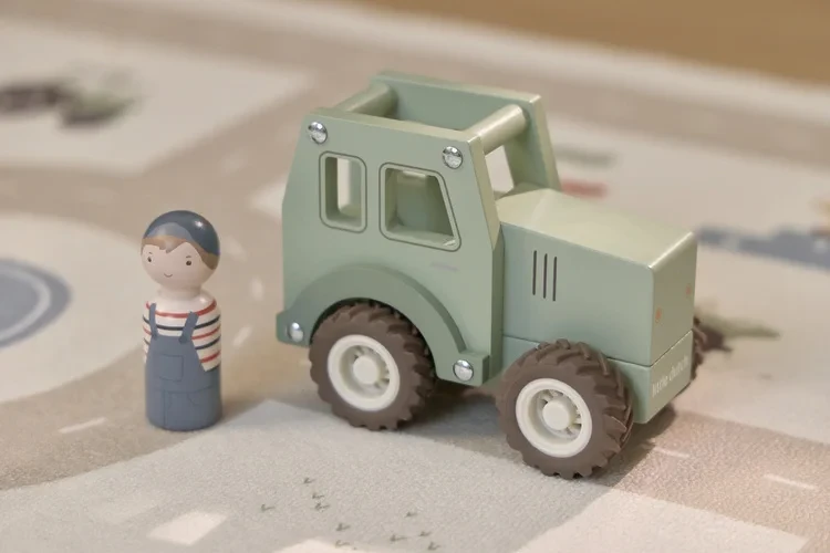 Little-Dutch-Traktor-FSC-polkabubu-7.webp