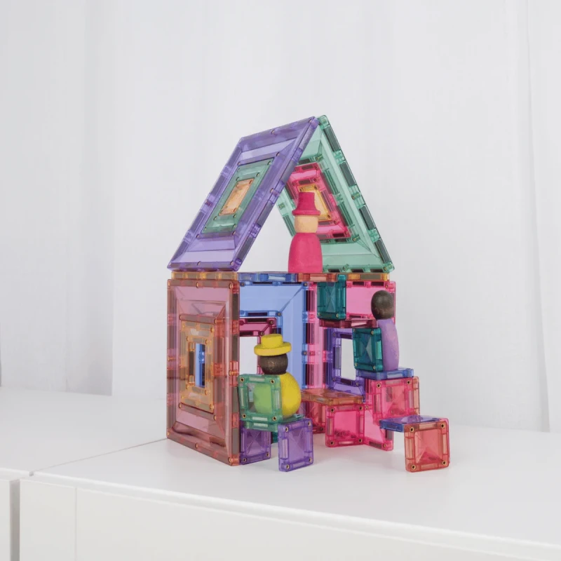 domek z pastelowych klocków magnetycznych CONNETIX 48 elementów