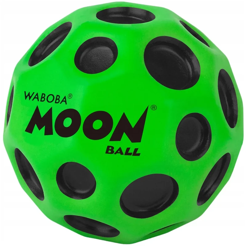 Zielona piłeczka Waboba Moon Ball Green widok produktu z przodu