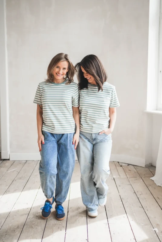 stylizacja damska paski mięta tuss i spodnie jeans