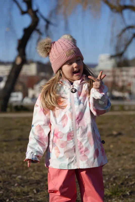 kurtka dziecięca outdoorowa wodoodporna