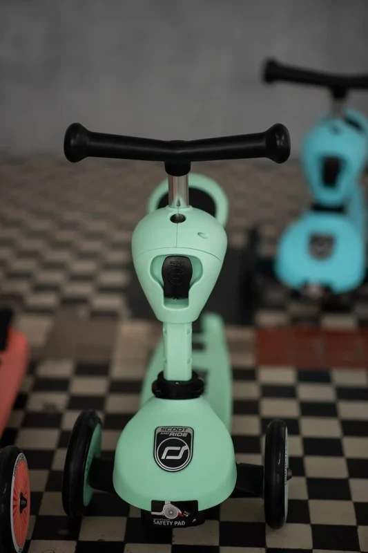 mechanizm 2w1 jeździk hulajnoga dla dziecka