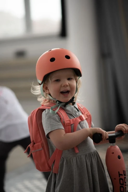 kask dla dziecka 1-5 lat brzoskwiniowy