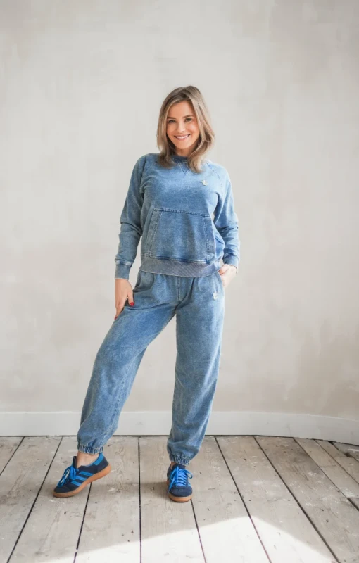 bluza damska jeansowa TUSS soft denim stylizacja całość