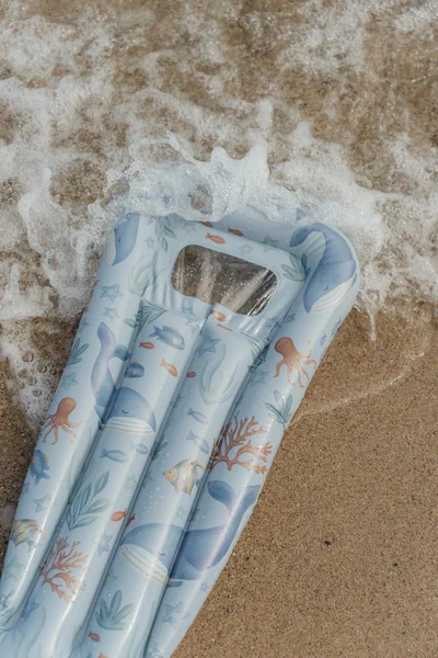 Little-Dutch-Materac-do-plywania-Ocean-World-polkabubu-9.webp