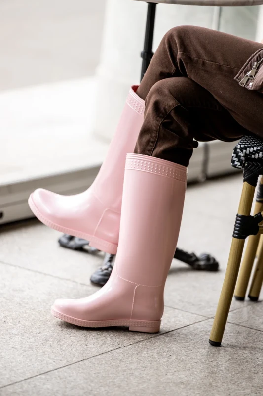 Wysokie kalosze damskie MUDME Pink Pearl widok boczny