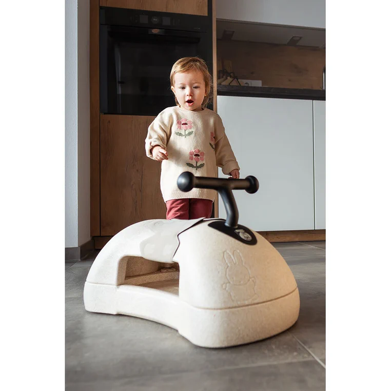SCOOTANDRIDE-My-First-Ewolucyjny-jezdzik-pchacz-3w1-6-m-Miffy-Sand-polkabubu-13.webp