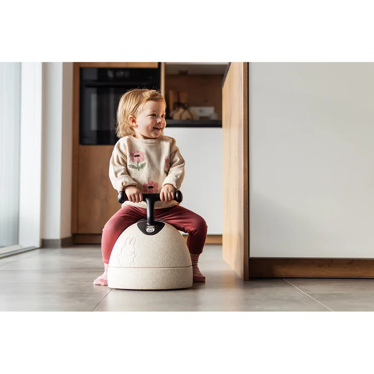 SCOOTANDRIDE-My-First-Ewolucyjny-jezdzik-pchacz-3w1-6-m-Miffy-Sand-polkabubu-19.webp