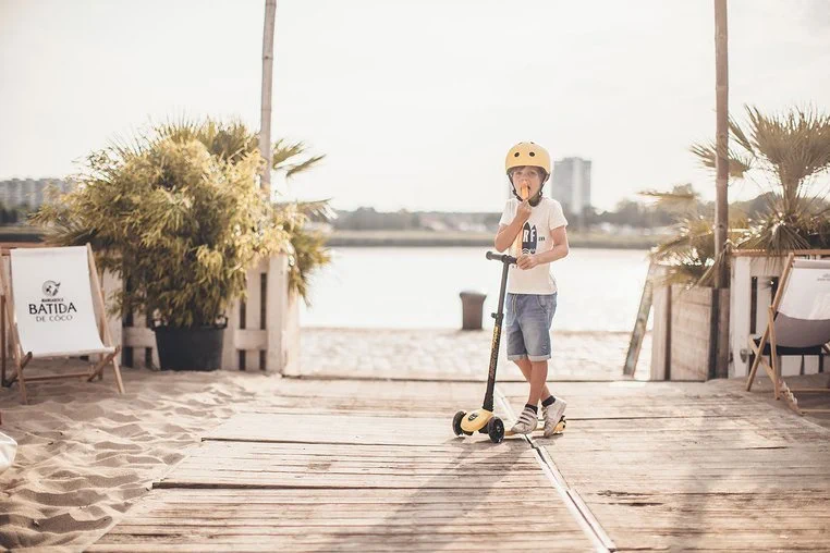 SCOOTANDRIDE-Kask-S-M-dla-dzieci-3-Lemon-polkabubu-11.webp