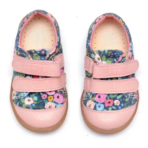 Kapcie | Trampki dziecięce TITOT Navy Roses – Granatowe tenisówki w róże do przedszkola
