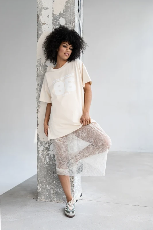 Spódnica Nila Waniliowa BOPOCO koronkowa spódnica maxi śmietankowa stylizacja z t-shirtem