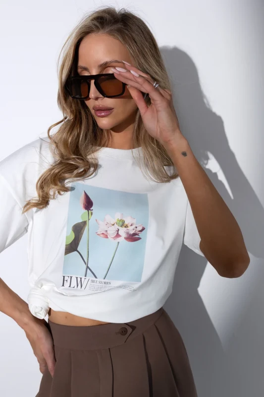 Modny t-shirt damski biały premium BOPOCO casual look