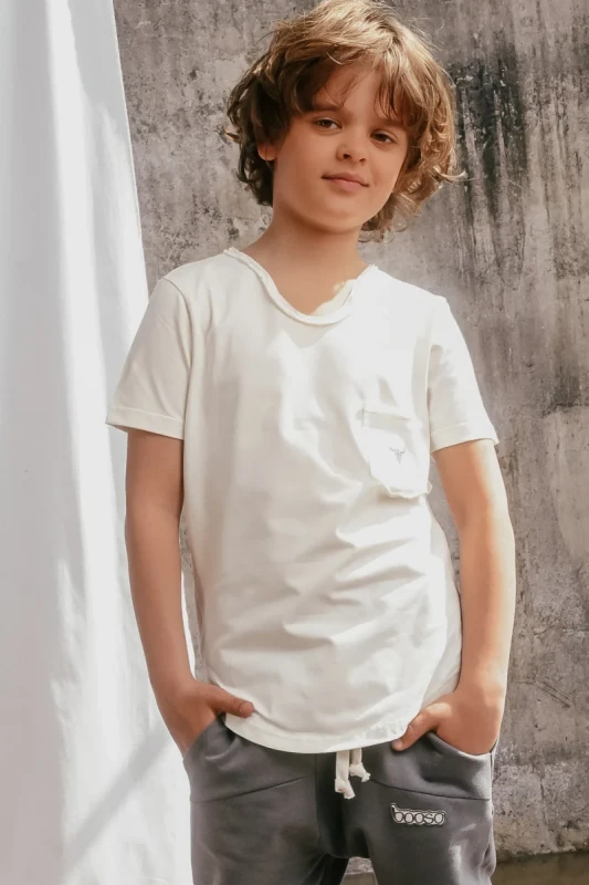 t shirt dziecięcy ecru booso scoop przód kieszonka