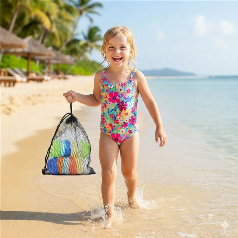 Dziecko z zestawem Aqua Boom zabawki wodne na plażę