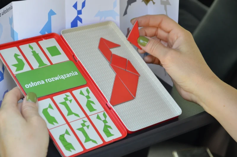 gra logiczna tangram dla dzieci 6 lat