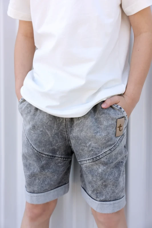 Szare szorty dziecięce jeansowe