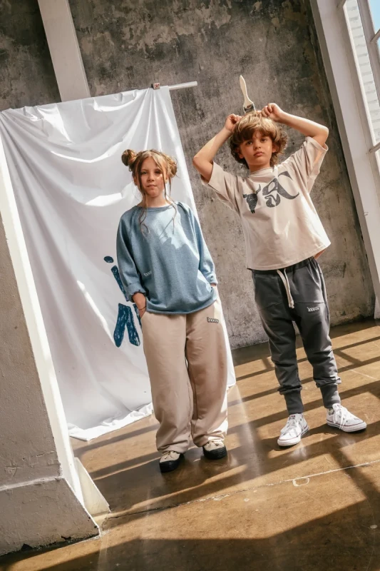 Modne spodnie dziecięce streetwear booso