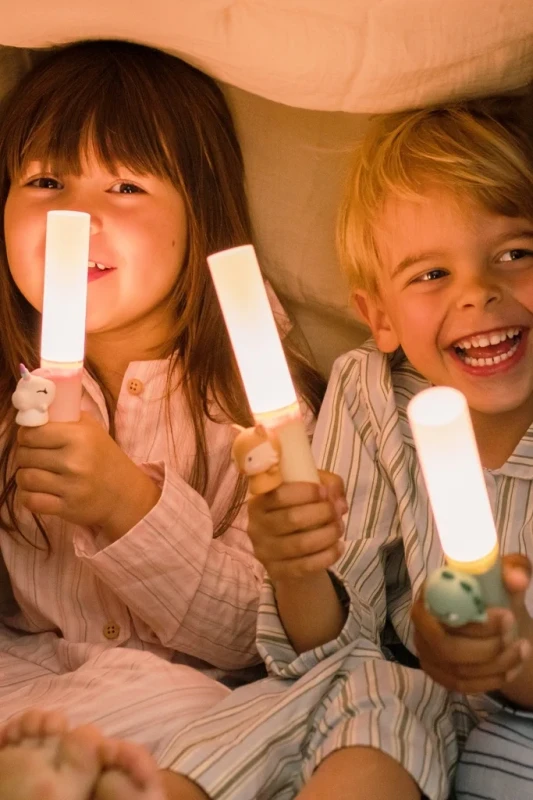 Lampka nocna LED dinozaur do pokoju dziecka