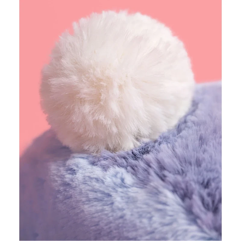 Zbliżenie na pyszczek króliczka Jellycat Puddlesea