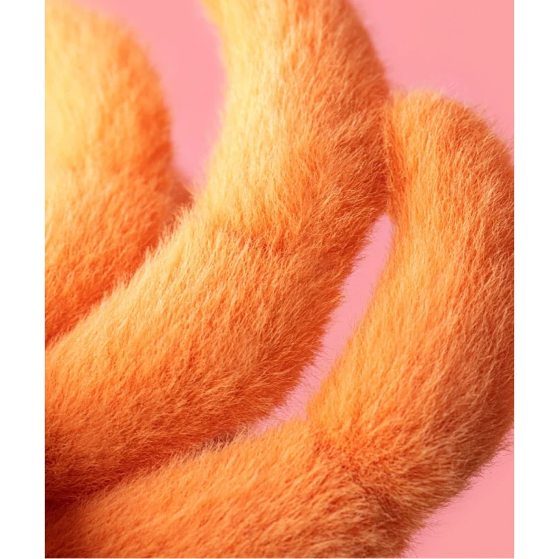 Detal sztruksowego brzuszka kraba Jellycat
