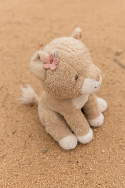 Little-Dutch-Przytulanka-Lwica-17cm-Safari-Friends-polkabubu-8.webp