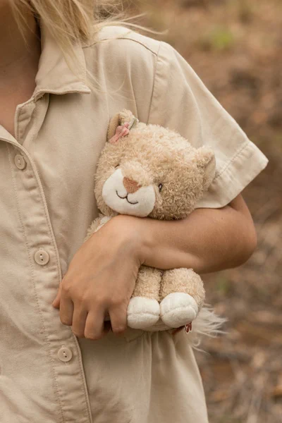 Little-Dutch-Przytulanka-Lwica-17cm-Safari-Friends-polkabubu-9.webp