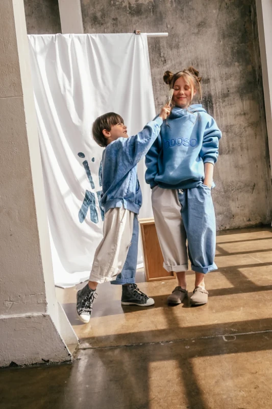 Niebieska bluza streetwear dla dzieci booso