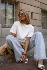 T-Shirt damski BASIC BOPOCO Z PODUSZKAMI BIAŁY Bopoco