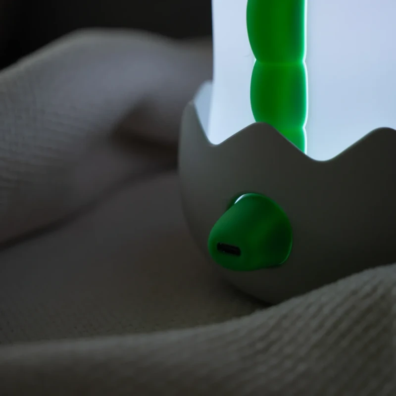 DIGGY-DINO-LED-DINOZAUR-dziecieca-lampka-nocna-z-efektem-dzwiekowym-Ciepla-biel-RGB-ze-sciemniaczem-polkabubu-15.webp